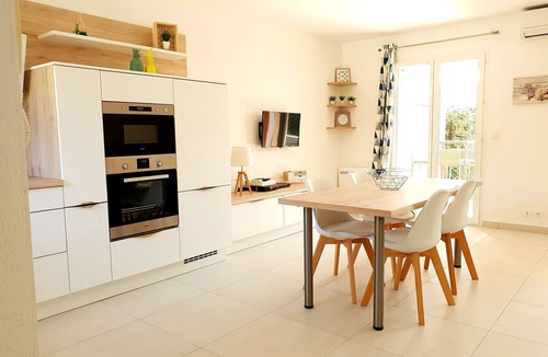 Les Issambres House | 2 bedroom house, swimming pool, garden, air conditioning, 100m from the beach, 4 stars