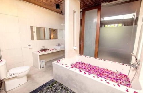 Babakan Villa | 2 BEDROOM MODERN VILLA