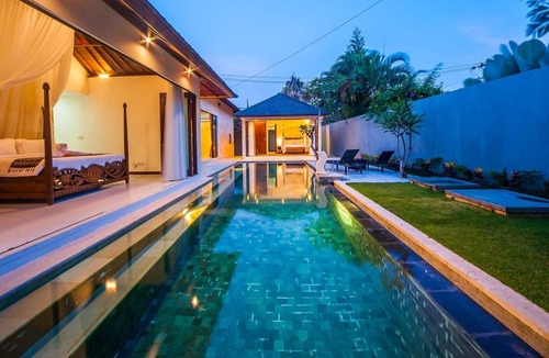 Sanur Villa | 2 bedroom villa and a few mints to Beach