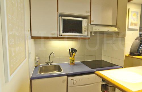 Cap Esterel Apartment | 2 pièces en rez-de-jardin avec vue mer, piscine et parking à Saint-Raphaël - FR-1-504-567