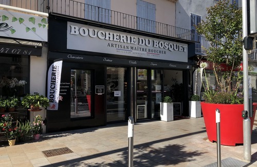 Cannes La Bocca Apartment | 2-Room Apartment, waterfront