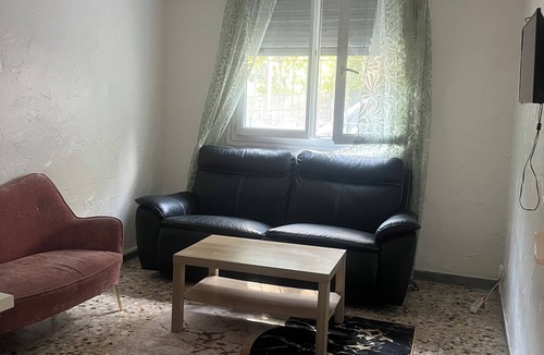 Ventabrun Apartment | 2-room apartment, 50 m2, 10-minute walk from the beach.