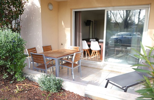 Mandelieu-La-Napoule Apartment | 2 Rooms Superior Garden View #203