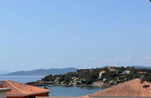 Antheor Apartment | 200 m from the sea | 5 min from the center | Wifi