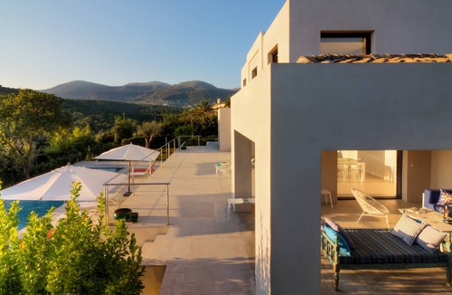 Saint-Paul-de-Vence Villa | 200 m² Villa ∙ 4 bedrooms ∙ 8 guests