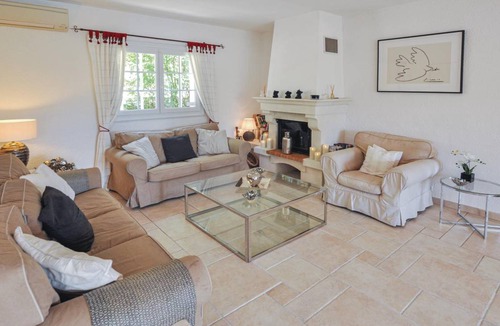 Montauroux House | 200 m² House ∙ 4 bedrooms ∙ 8 guests