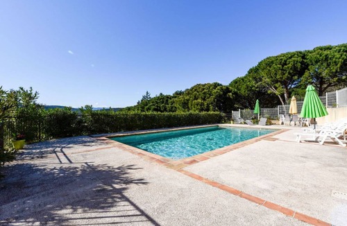 La Croix-Valmer Villa | 200 m² Villa ∙ 3 bedrooms ∙ 6 guests
