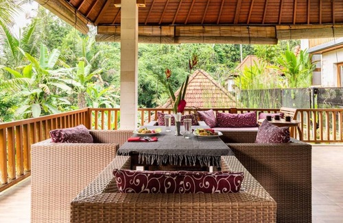 Melayang Villa | 200 m² Villa ∙ 2 bedrooms ∙ 4 guests