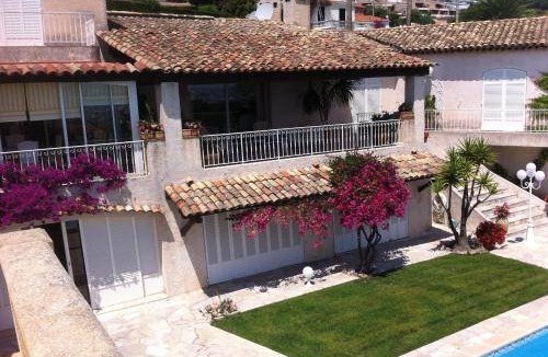 Golfe Juan Villa | 200 m² Villa ∙ 3 bedrooms ∙ 7 guests