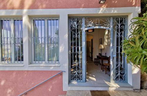 Mont Boron Villa | 200 m² Villa ∙ 4 bedrooms ∙ 9 guests