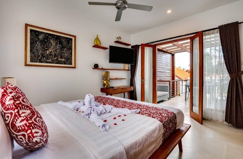 Petitenget Villa | 200 m² Villa ∙ 5 bedrooms ∙ 10 guests