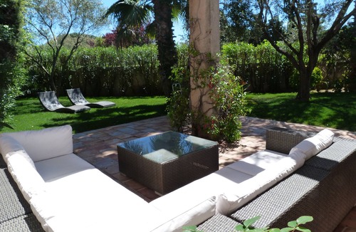Saint-Tropez House | 200 metres from the beach: Renovated house with swimming pool and garden