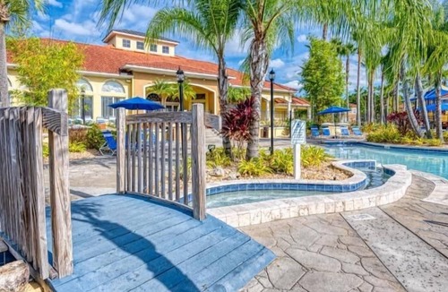 Kissimmee House | 201 Hideaway beach 4 beds - pool&spa