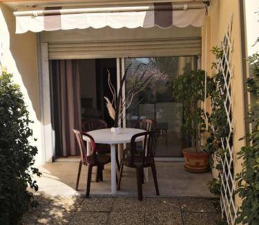 Mandelieu-La-Napoule Apartment | 21 m² Apartment ∙ 1 bedroom ∙ 2 guests