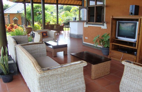Kayu Putih Villa | 210 m² Villa ∙ 3 bedrooms ∙ 10 guests