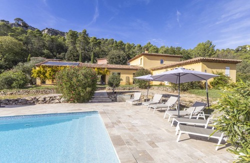 Les Adrets-de-l'Esterel Villa | 220 m² Villa ∙ 5 bedrooms ∙ 10 guests