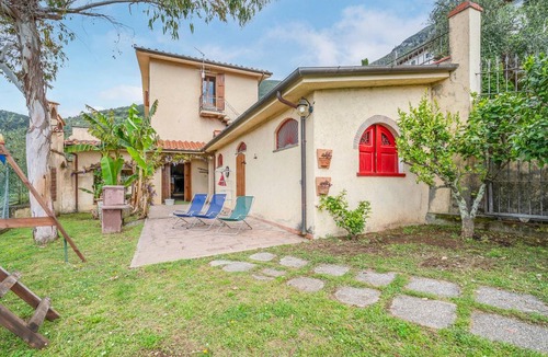 Camaiore House | 220 m² House ∙ 4 bedrooms ∙ 10 guests