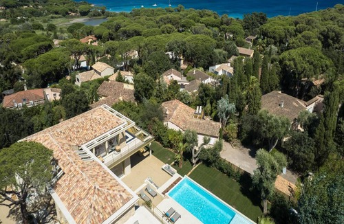 Saint-Tropez House | 227 m² House ∙ 5 bedrooms ∙ 10 guests