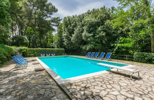 Lorenzana Other | 230 m² Accommodation ∙ 4 bedrooms ∙ 8 guests