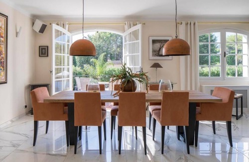 Les Baraques House | 230 m² House ∙ 4 bedrooms ∙ 8 guests