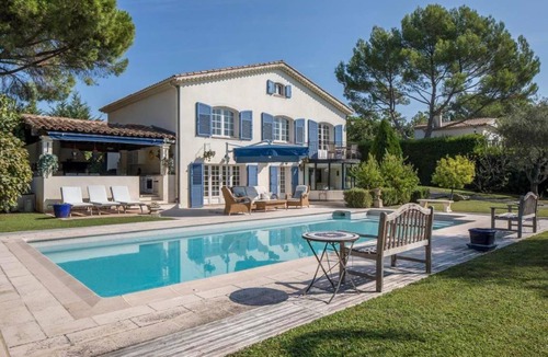 Les Baraques House | 230 m² House ∙ 4 bedrooms ∙ 8 guests