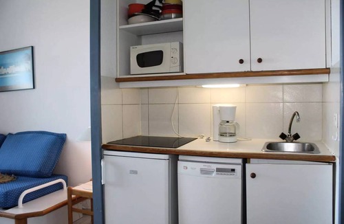 Villeneuve Loubet Beach Apartment | 24 m² Studio flat ∙ 1 bedroom ∙ 4 guests