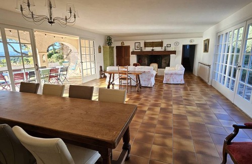 Plage de la Garonnette Villa | 240 m² Villa ∙ 6 bedrooms ∙ 12 guests