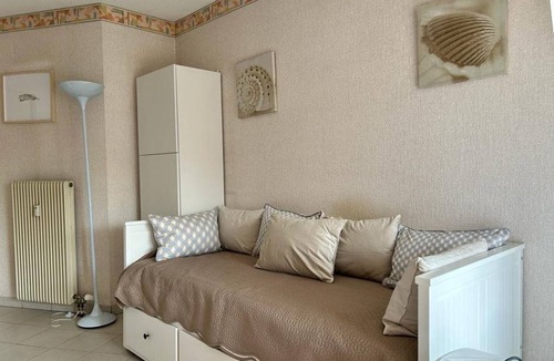 Mandelieu-La-Napoule Apartment | 25 m² Studio flat ∙ 1 bedroom ∙ 3 guests