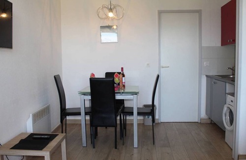 Villeneuve Loubet Beach Apartment | 25 m² Studio flat ∙ 1 bedroom ∙ 4 guests