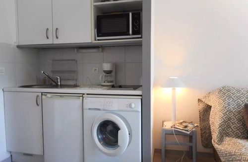 Villeneuve Loubet Beach Apartment | 25 m² Studio flat ∙ 1 bedroom ∙ 4 guests