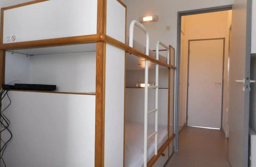 Villeneuve Loubet Beach Apartment | 25 m² Studio flat ∙ 1 bedroom ∙ 4 guests