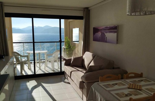 Cannes La Bocca Apartment | 25 m² Studio flat ∙ 4 guests