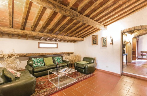 Crespina House | 250 m² House ∙ 5 bedrooms ∙ 10 guests