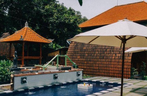 Kalibukbuk Villa | 2500 m² Villa ∙ 3 bedrooms ∙ 6 guests