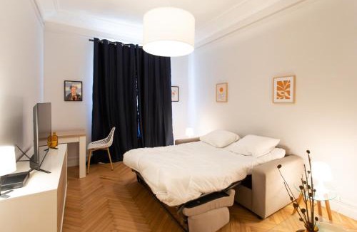 Le Piol Apartment | 26 Nice Parc Imperial studio