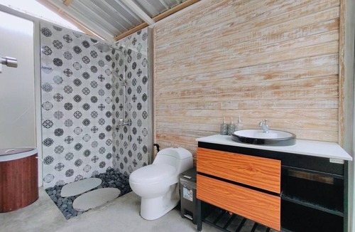 Dalung House | 260 m² House ∙ 2 bedrooms ∙ 6 guests