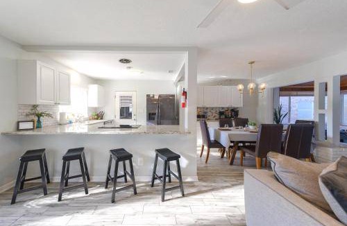 Edgewood House | 260 m² House ∙ 4 bedrooms ∙ 9 guests
