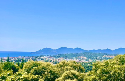 Le Cannet Villa | 260 m² Villa ∙ 4 bedrooms ∙ 8 guests