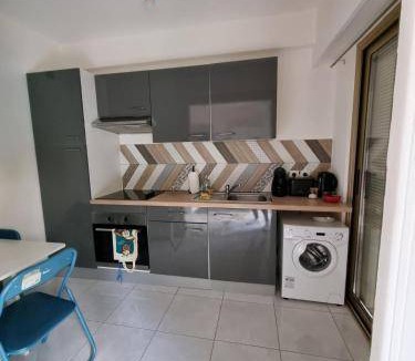 Saint Maurice Apartment | 27 m² Apartment ∙ 1 bedroom ∙ 2 guests