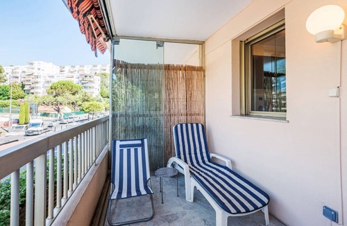 Riou - Petit Juas - Av de Grasse Apartment | 27 m² Apartment ∙ 1 bedroom ∙ 2 guests
