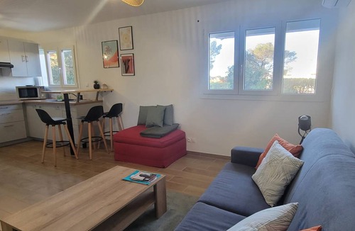 Boulouris-sur-Mer Apartment | 27 m² Studio flat ∙ 2 guests