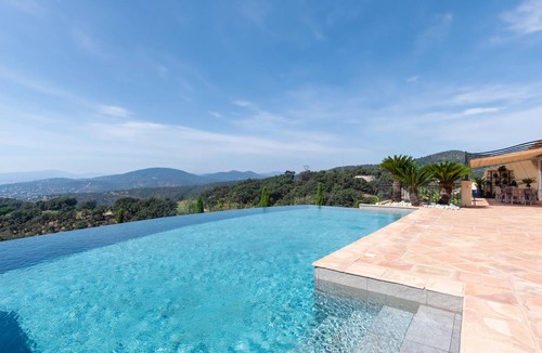 Sainte-Maxime House | 270 m² House ∙ 4 bedrooms ∙ 9 guests