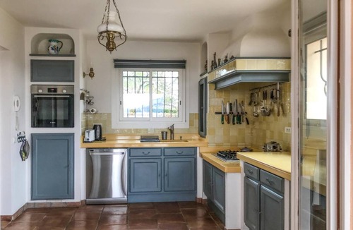 Les Adrets-de-l'Esterel House | 280 m² House ∙ 5 bedrooms ∙ 10 guests