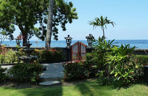 Kalisada Villa | 288 m² Villa ∙ 3 bedrooms ∙ 6 guests