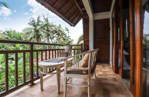 Pengosekan Villa | 2BDR Villa on the River Bank with Rice Field View - 2