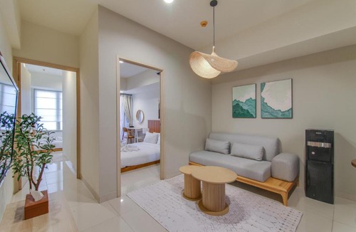Cikarang Apartment | 2BR Orange County With Free Parking and Rooftop Pool