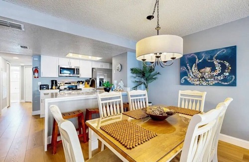 Royal Palm Bay Condo | 3-bedroom FIRST FLOOR condo in Kissimmee with AC, fully remodeled and more