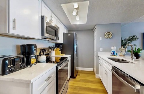 Royal Palm Bay Condo | 3-bedroom FIRST FLOOR condo in Kissimmee with AC, fully remodeled and more