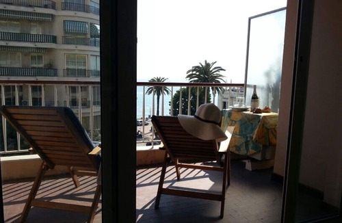 Old Town Condo | 3 Bedroom Flat, Beach/Water View in Downtown Menton Next to Casino 969 sqft