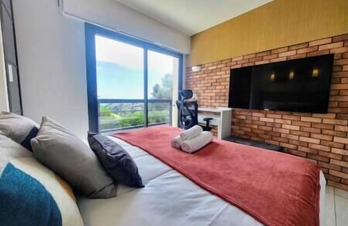 Ventabrun House | 3 Bedrooms Apartment/Villa - Private Pool, Garden